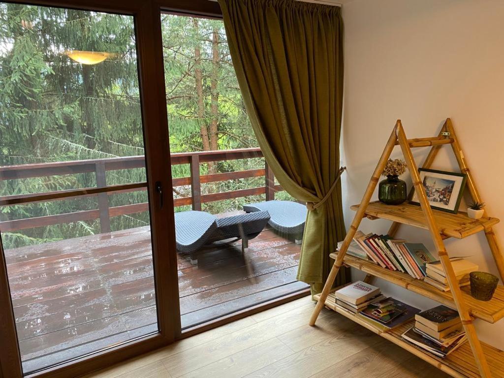 Mountain Chalet - Cabana La Muntele Baisorii Muntele Cacovei  Екстер'єр фото