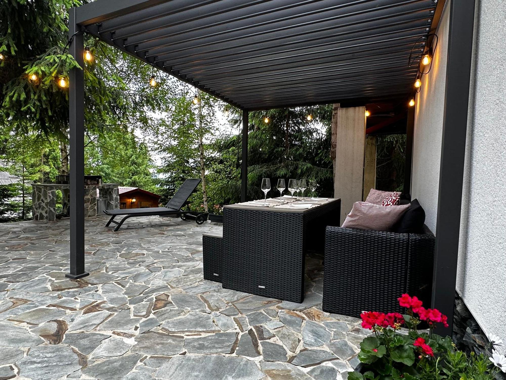 Mountain Chalet - Cabana La Muntele Baisorii Muntele Cacovei  Екстер'єр фото